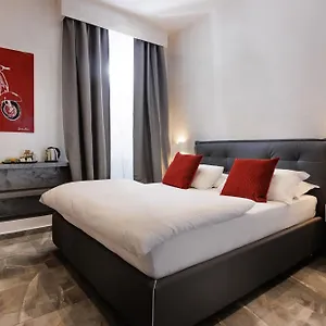 Konukevi Dolcevitasuite, Roma